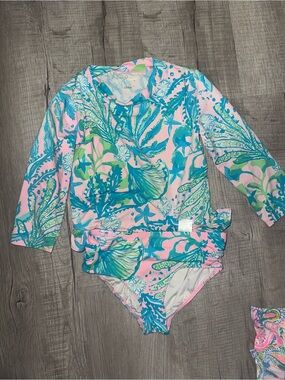 Lilly Pulitzer Girls Pink & Teal Long Sleeve Swimsuit size 6
